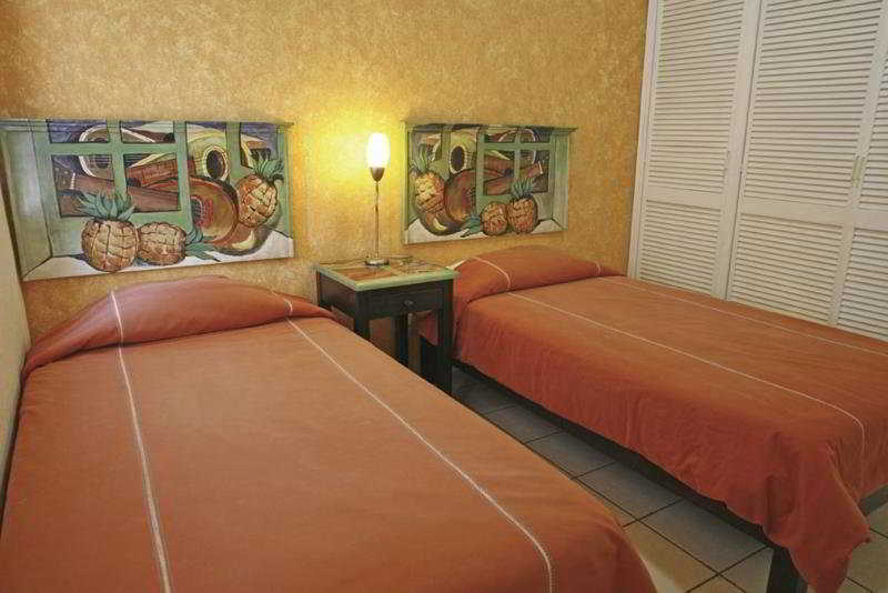 Hotel & Suites Galeria Morelia Ngoại thất bức ảnh
