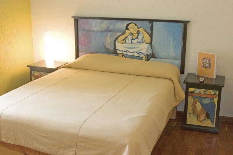 Hotel & Suites Galeria Morelia Ngoại thất bức ảnh